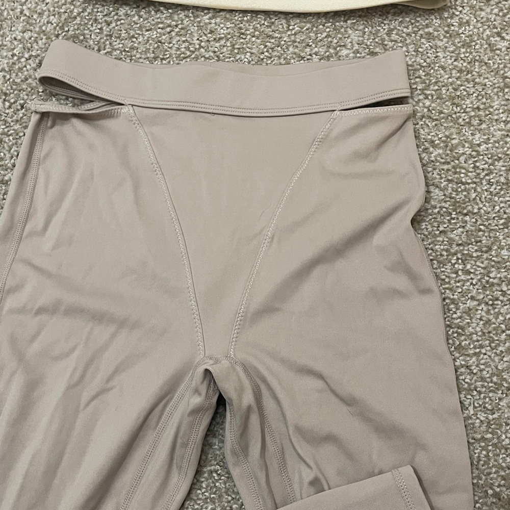 Fabletics set - image 2